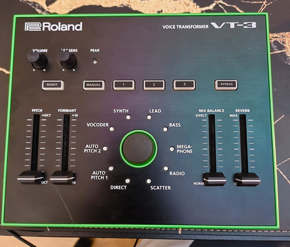 roland2.thumb.jpg.a75a5cdfa8cb900249784a003de46ea2.jpg