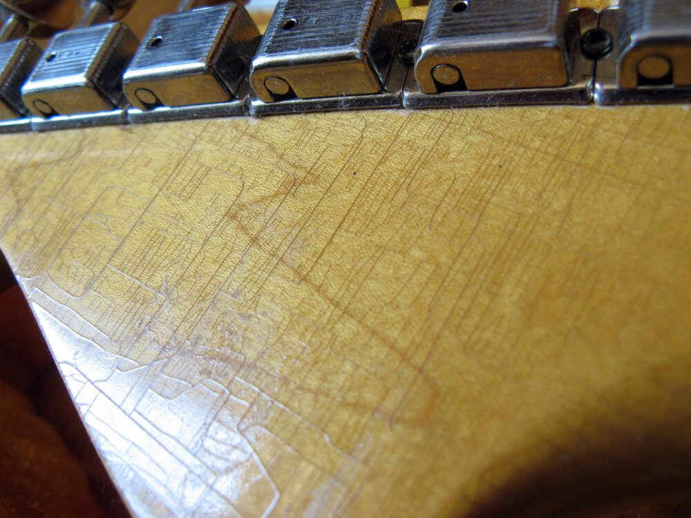 Fender_BassVI_Vendita_14.thumb.jpg.7cc7e21bf2d7bfeb9b313643203f9e5f.jpg
