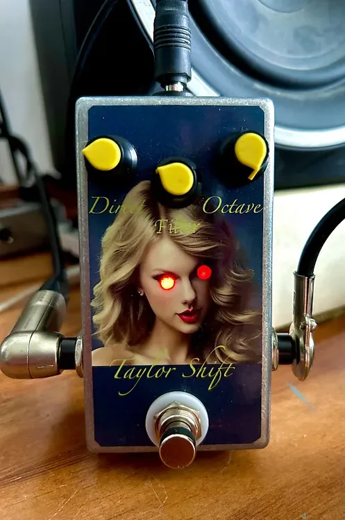 TAYLOR LO.webp