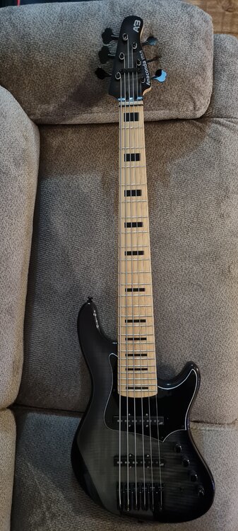 frontbass.jpg