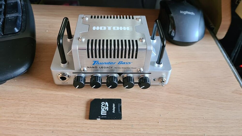 hotone_thunderbass.thumb.jpg.2ae8885f8ce864d981fd04a8ad9aecd8.jpg