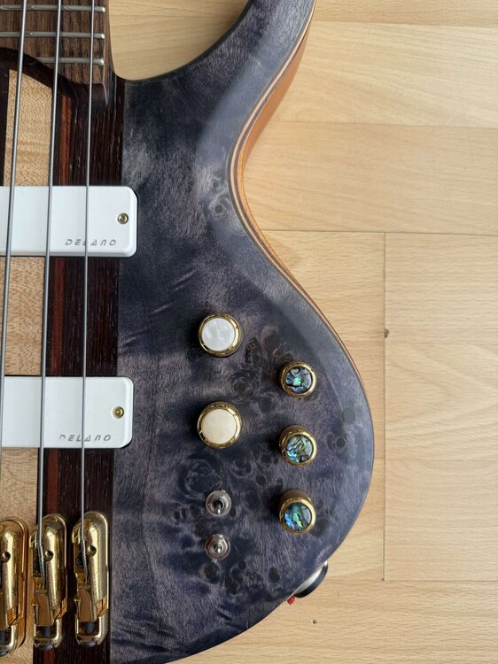 ibanez-btb-1605-5116220@2x.jpg