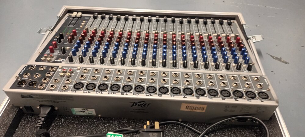 mixer2.thumb.jpg.9500d08e18cc575abd596bb8aa779d71.jpg