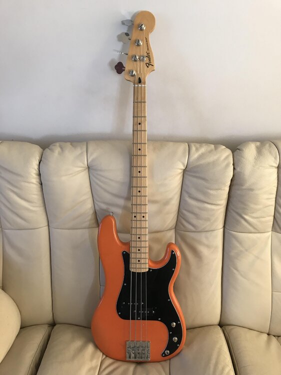 orangeP-bass-front-180803-IMG_1834.thumb.jpg.5825992d249d16c47726a4e3c83c310b.jpg