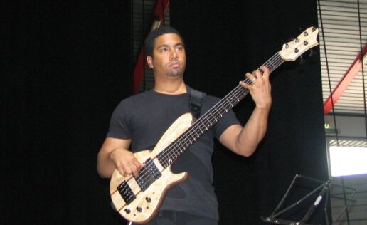 Matt202B20WT20Bass201.jpg.ec3e75d9f75b26f6c8b4d0175bbf2f9d.jpg