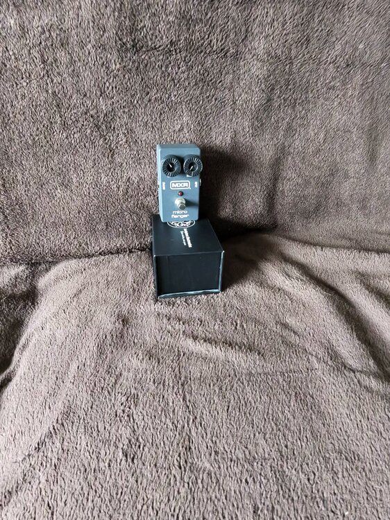 MXR micro flanger 1.jpeg