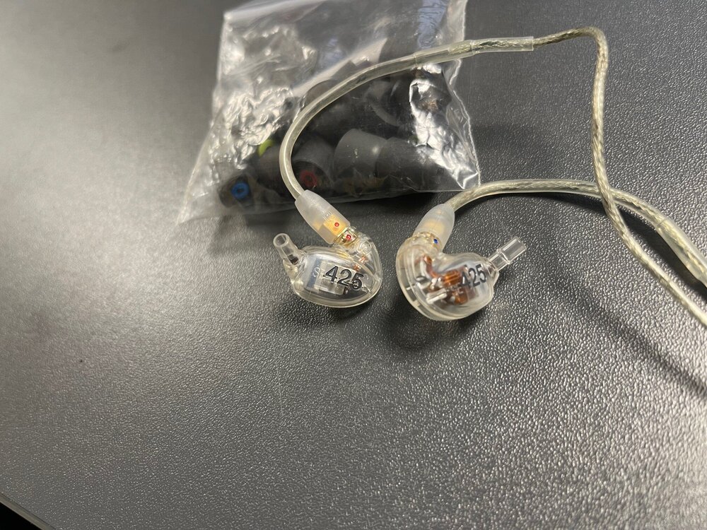 Shure 2.jpg