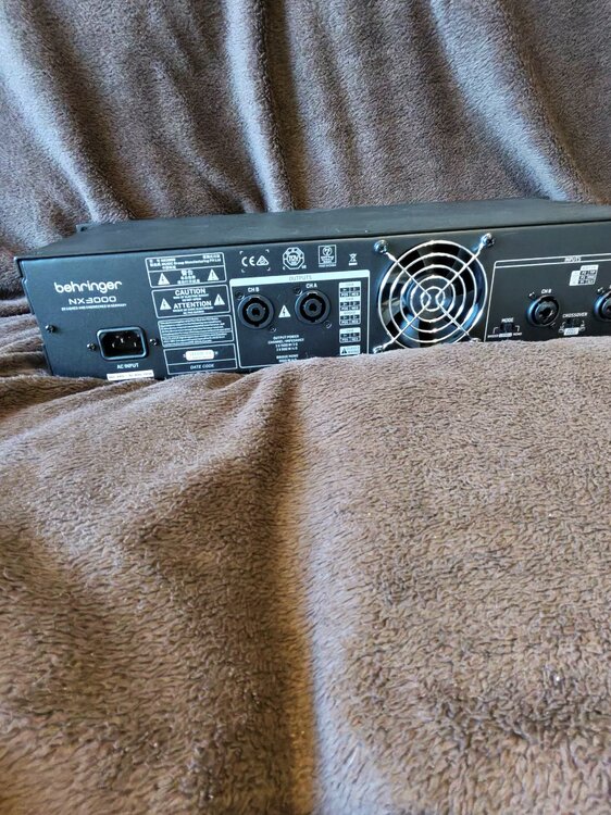 Behringer NX3000 rear.jpeg
