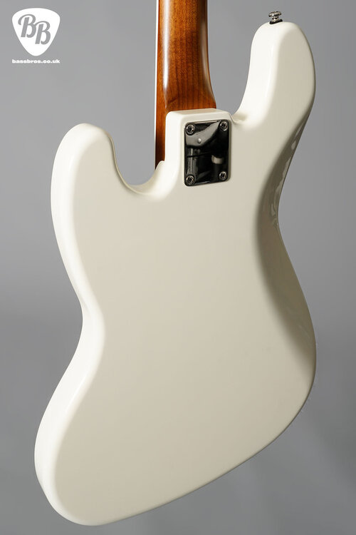 Modern-Vintage-White-Fretless-6.jpg