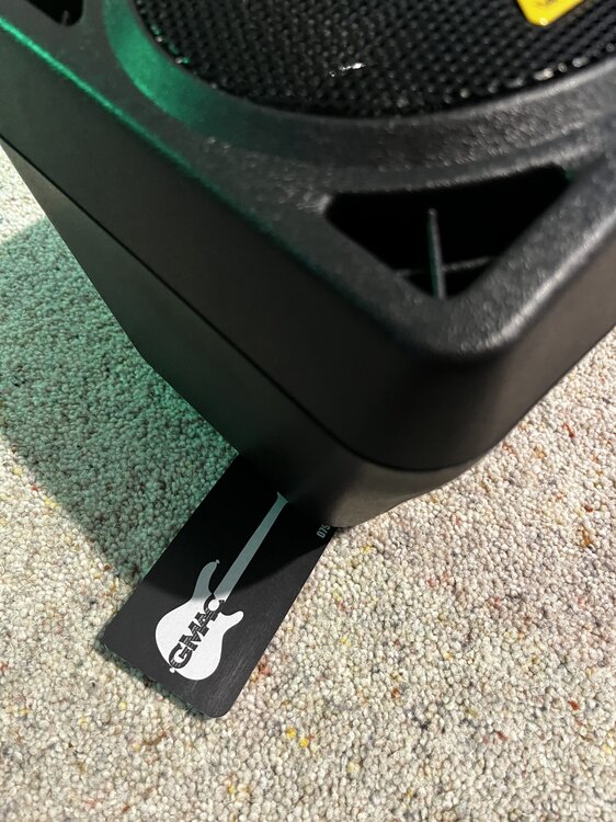 behringer with my id.jpg