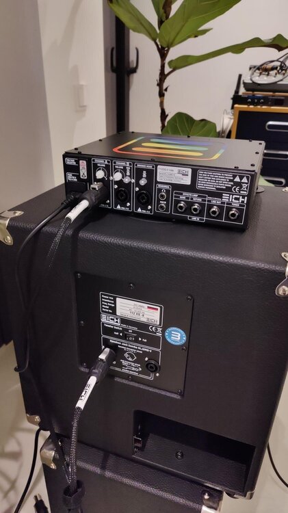 Speakon cab overall.jpeg