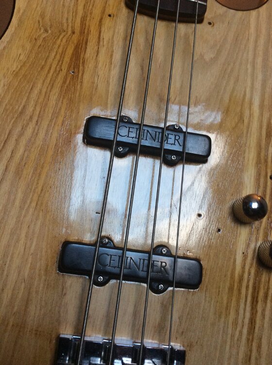 Jazz bass bitsa pickups.jpeg